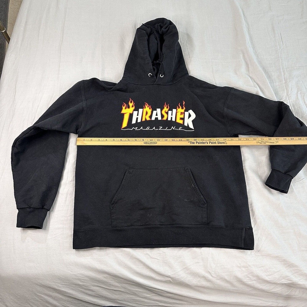 Thrasher Hoodie Men’s M Black Flame Magazine Skating Sweatshirt Hooded Size